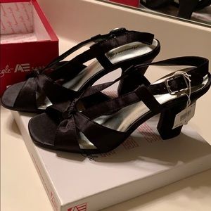 Black American Eagle sandals